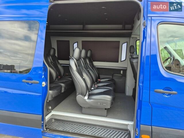 Синий Мерседес Sprinter, объемом двигателя 2.2 л и пробегом 358 тыс. км за 24999 $, фото 34 на Automoto.ua