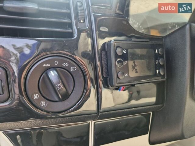 Синій Мерседес Sprinter, об'ємом двигуна 2.14 л та пробігом 480 тис. км за 35000 $, фото 23 на Automoto.ua