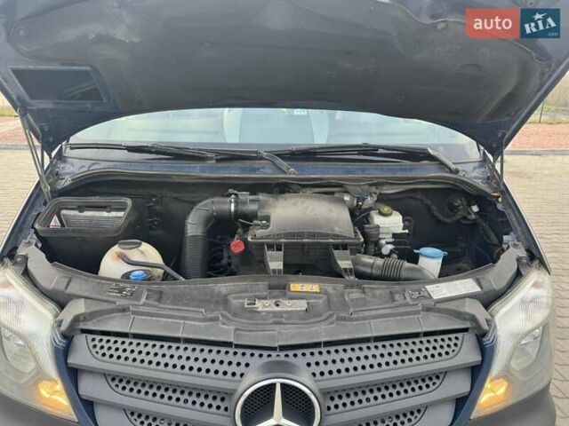 Синій Мерседес Sprinter, об'ємом двигуна 2.14 л та пробігом 238 тис. км за 35999 $, фото 22 на Automoto.ua