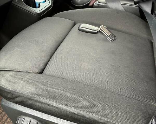 Синій Мерседес Sprinter, об'ємом двигуна 2.14 л та пробігом 325 тис. км за 45000 $, фото 1 на Automoto.ua