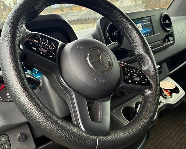 Синій Мерседес Sprinter, об'ємом двигуна 2.14 л та пробігом 325 тис. км за 45000 $, фото 3 на Automoto.ua