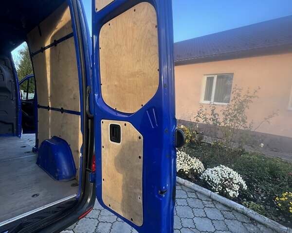 Синий Мерседес Sprinter, объемом двигателя 2.2 л и пробегом 161 тыс. км за 22800 $, фото 43 на Automoto.ua