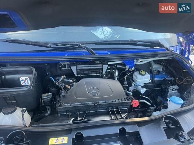 Синий Мерседес Sprinter, объемом двигателя 2.2 л и пробегом 161 тыс. км за 22800 $, фото 36 на Automoto.ua