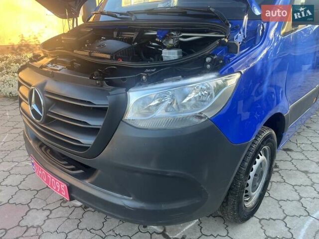 Синий Мерседес Sprinter, объемом двигателя 2.2 л и пробегом 161 тыс. км за 22800 $, фото 14 на Automoto.ua