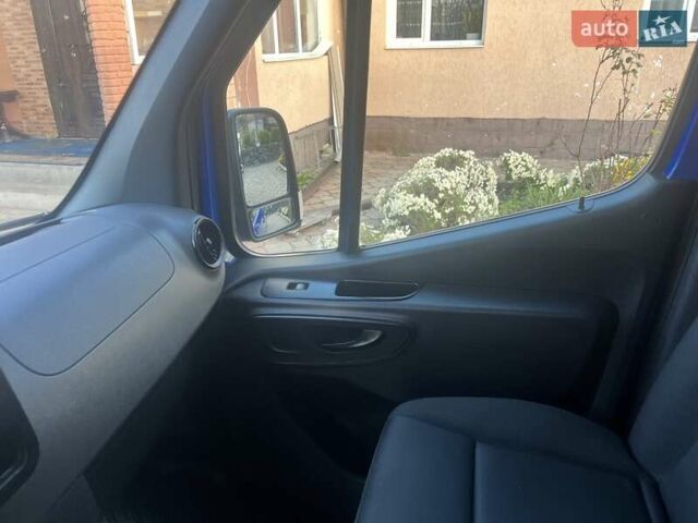 Синий Мерседес Sprinter, объемом двигателя 2.2 л и пробегом 161 тыс. км за 22800 $, фото 25 на Automoto.ua