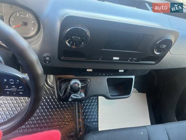 Синий Мерседес Sprinter, объемом двигателя 2.2 л и пробегом 161 тыс. км за 22800 $, фото 21 на Automoto.ua