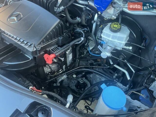 Синий Мерседес Sprinter, объемом двигателя 2.2 л и пробегом 161 тыс. км за 22800 $, фото 35 на Automoto.ua