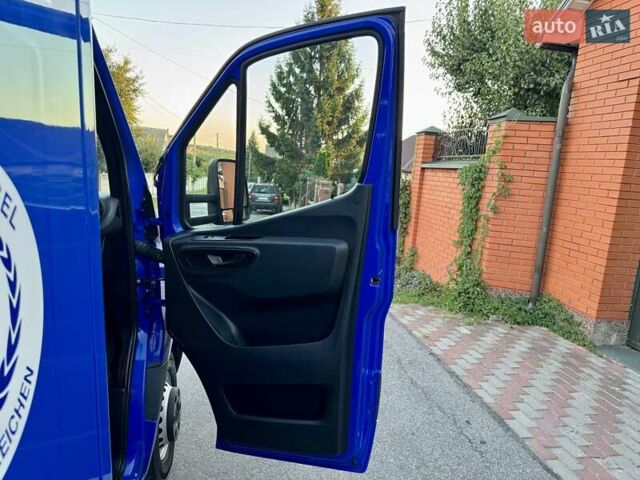 Синій Мерседес Sprinter, об'ємом двигуна 2.2 л та пробігом 283 тис. км за 31399 $, фото 30 на Automoto.ua
