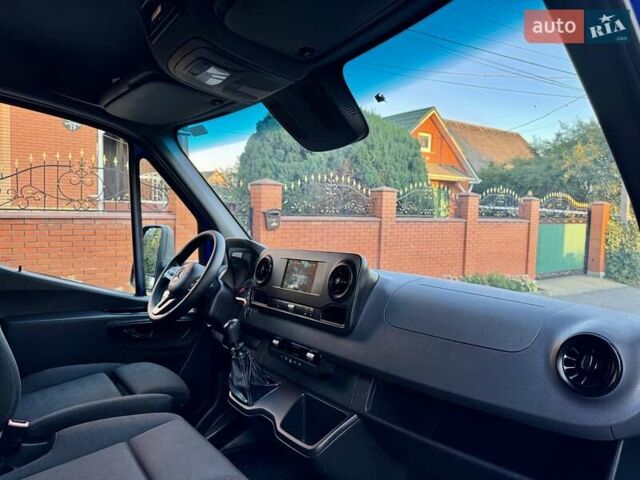 Синій Мерседес Sprinter, об'ємом двигуна 2.2 л та пробігом 283 тис. км за 31399 $, фото 32 на Automoto.ua