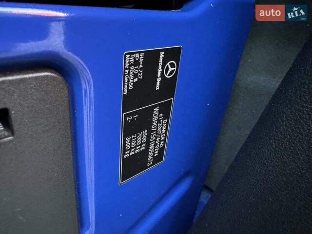Синій Мерседес Sprinter, об'ємом двигуна 2.2 л та пробігом 283 тис. км за 31399 $, фото 28 на Automoto.ua
