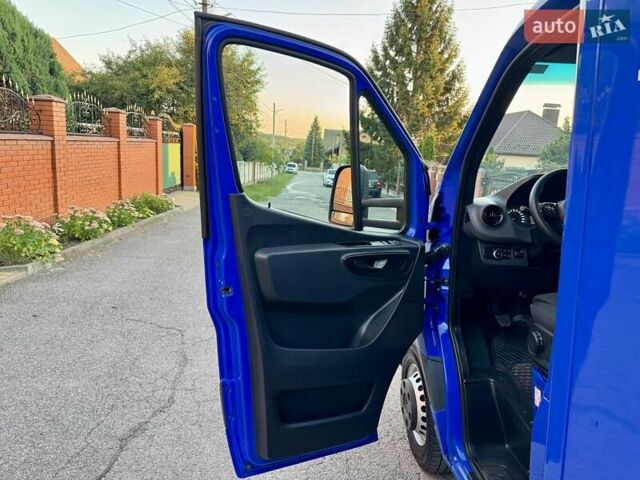 Синій Мерседес Sprinter, об'ємом двигуна 2.2 л та пробігом 283 тис. км за 31399 $, фото 21 на Automoto.ua