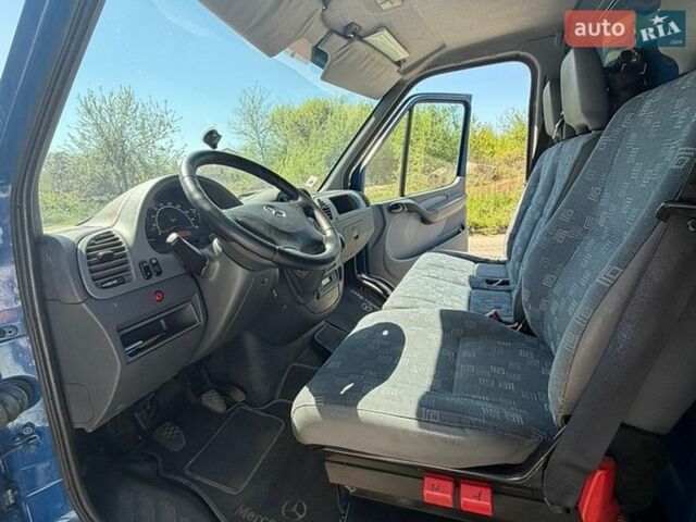 Синий Мерседес Sprinter, объемом двигателя 2.69 л и пробегом 500 тыс. км за 20100 $, фото 10 на Automoto.ua