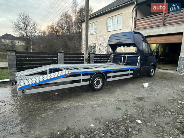 Синий Мерседес Sprinter, объемом двигателя 2.15 л и пробегом 500 тыс. км за 14900 $, фото 6 на Automoto.ua