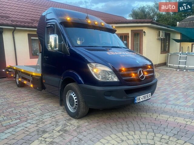 Синий Мерседес Sprinter, объемом двигателя 2.15 л и пробегом 550 тыс. км за 16800 $, фото 12 на Automoto.ua