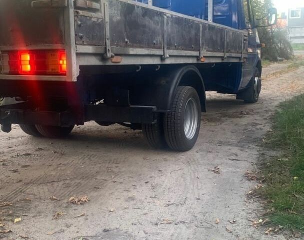 Синий Мерседес Sprinter, объемом двигателя 2.69 л и пробегом 343 тыс. км за 14500 $, фото 4 на Automoto.ua