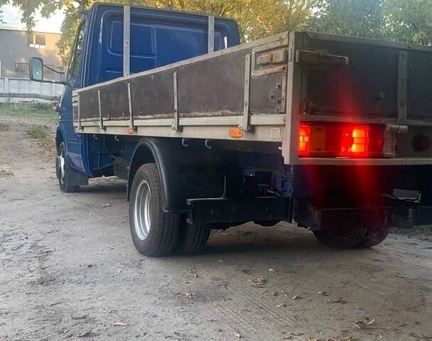 Синий Мерседес Sprinter, объемом двигателя 2.69 л и пробегом 343 тыс. км за 14500 $, фото 3 на Automoto.ua