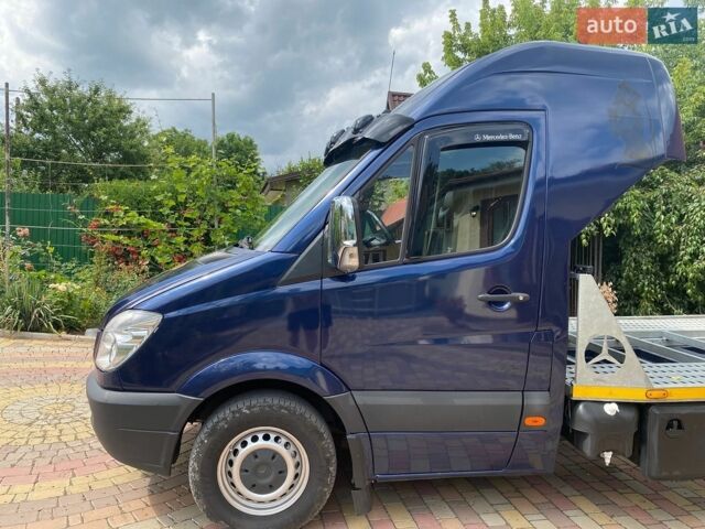 Синий Мерседес Sprinter, объемом двигателя 2.15 л и пробегом 550 тыс. км за 16800 $, фото 6 на Automoto.ua