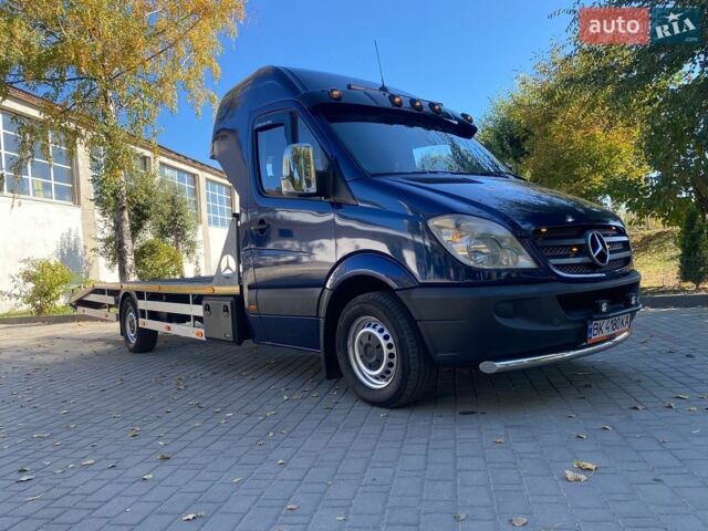 Синій Мерседес Sprinter, об'ємом двигуна 2.15 л та пробігом 555 тис. км за 15800 $, фото 4 на Automoto.ua