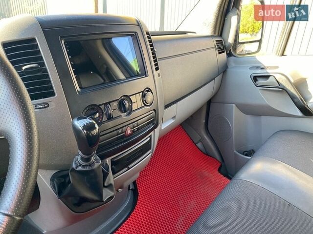 Синий Мерседес Sprinter, объемом двигателя 2.15 л и пробегом 550 тыс. км за 18200 $, фото 16 на Automoto.ua