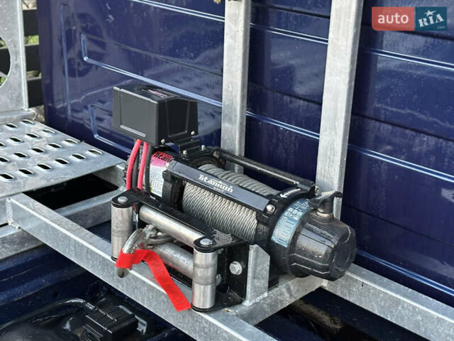 Синий Мерседес Sprinter, объемом двигателя 2.15 л и пробегом 500 тыс. км за 14900 $, фото 9 на Automoto.ua