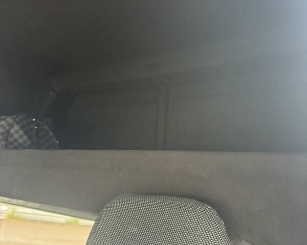 Синий Мерседес Sprinter, объемом двигателя 2.2 л и пробегом 495 тыс. км за 13700 $, фото 20 на Automoto.ua