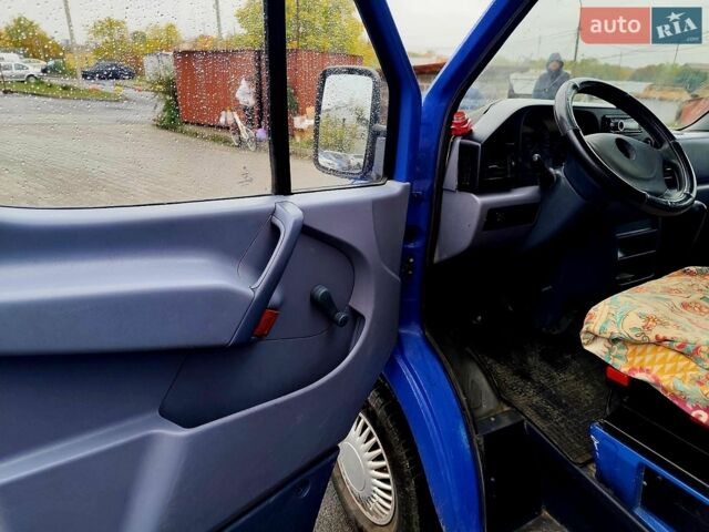 Синій Мерседес Sprinter, об'ємом двигуна 2.87 л та пробігом 903 тис. км за 8300 $, фото 4 на Automoto.ua