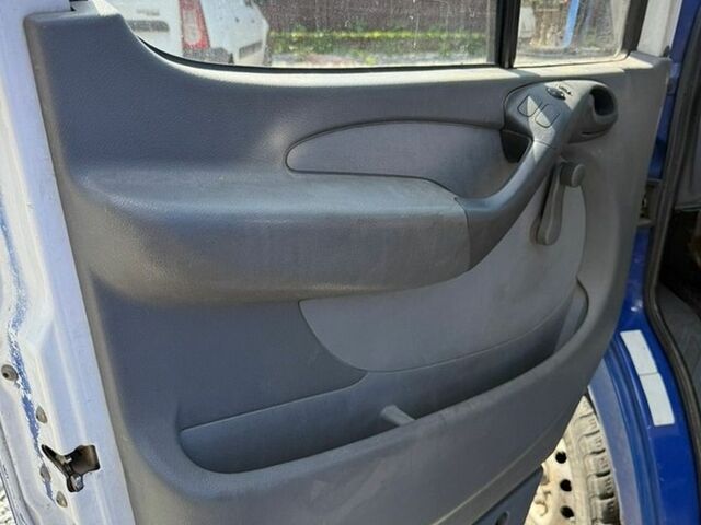 Синій Мерседес Sprinter, об'ємом двигуна 2.87 л та пробігом 7 тис. км за 6500 $, фото 8 на Automoto.ua