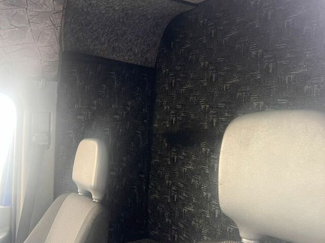 Синій Мерседес Sprinter, об'ємом двигуна 2.87 л та пробігом 6 тис. км за 5500 $, фото 10 на Automoto.ua