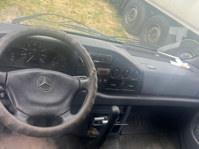 Синій Мерседес Sprinter, об'ємом двигуна 2.87 л та пробігом 6 тис. км за 5500 $, фото 9 на Automoto.ua