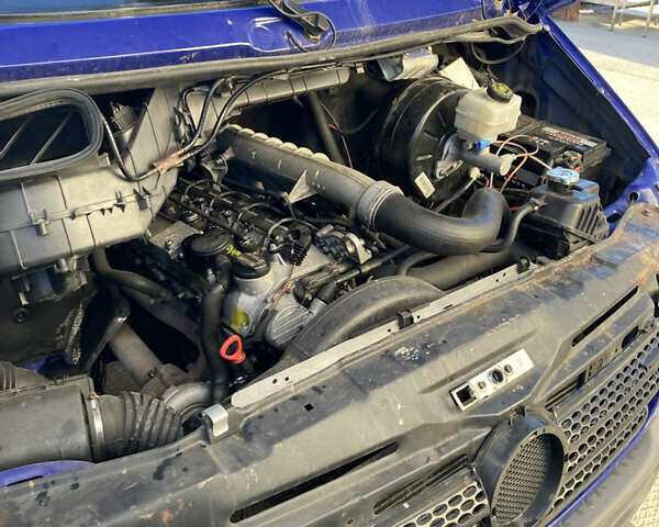 Синій Мерседес Sprinter, об'ємом двигуна 2.69 л та пробігом 980 тис. км за 14000 $, фото 12 на Automoto.ua