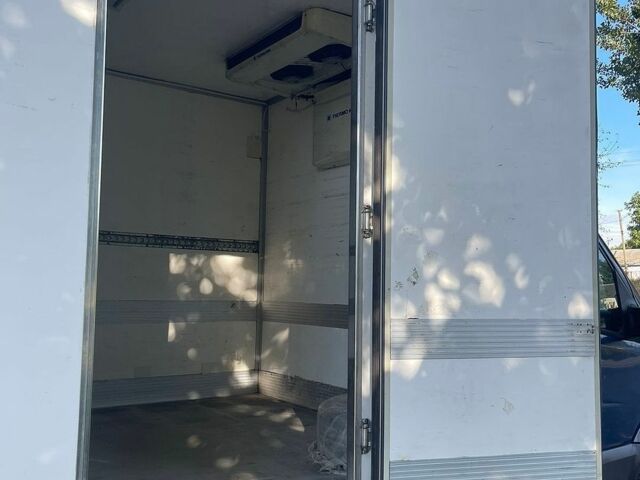 Синий Мерседес Sprinter, объемом двигателя 2.14 л и пробегом 624 тыс. км за 11900 $, фото 15 на Automoto.ua