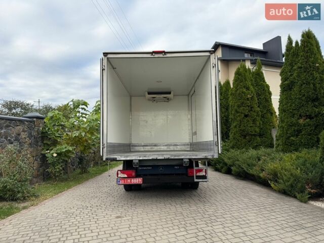 Синий Мерседес Sprinter, объемом двигателя 2.2 л и пробегом 272 тыс. км за 19200 $, фото 45 на Automoto.ua