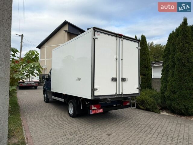 Синій Мерседес Sprinter, об'ємом двигуна 2.2 л та пробігом 272 тис. км за 19200 $, фото 41 на Automoto.ua