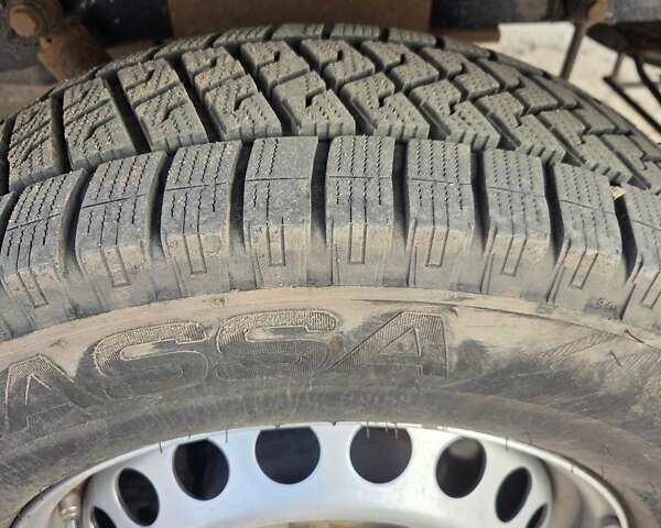 Синий Мерседес Sprinter, объемом двигателя 3 л и пробегом 377 тыс. км за 29999 $, фото 11 на Automoto.ua