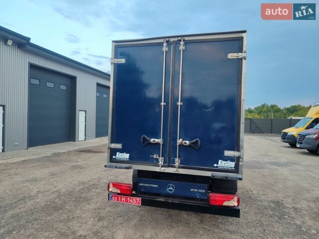 Синий Мерседес Sprinter, объемом двигателя 2.1 л и пробегом 277 тыс. км за 21900 $, фото 5 на Automoto.ua