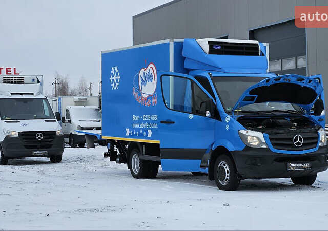 Синий Мерседес Sprinter, объемом двигателя 3 л и пробегом 200 тыс. км за 34900 $, фото 44 на Automoto.ua