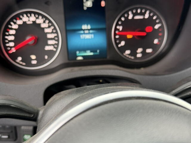 Синій Мерседес Sprinter, об'ємом двигуна 2.99 л та пробігом 173 тис. км за 49500 $, фото 16 на Automoto.ua