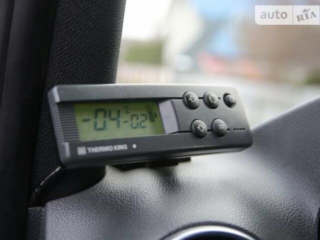 Синий Мерседес Sprinter, объемом двигателя 2.1 л и пробегом 419 тыс. км за 32500 $, фото 55 на Automoto.ua