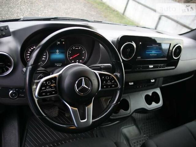 Синий Мерседес Sprinter, объемом двигателя 2.1 л и пробегом 419 тыс. км за 32500 $, фото 42 на Automoto.ua