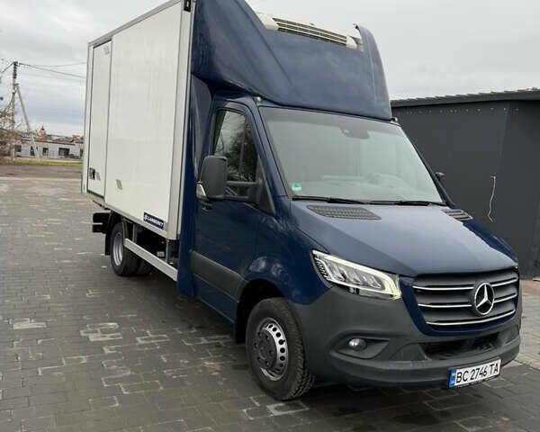 Синий Мерседес Sprinter, объемом двигателя 2.99 л и пробегом 173 тыс. км за 49500 $, фото 7 на Automoto.ua