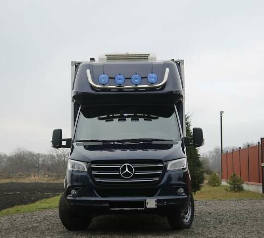 Синий Мерседес Sprinter, объемом двигателя 2.1 л и пробегом 419 тыс. км за 32500 $, фото 35 на Automoto.ua