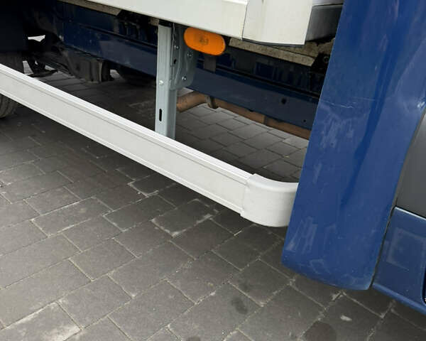 Синий Мерседес Sprinter, объемом двигателя 2.99 л и пробегом 173 тыс. км за 49500 $, фото 13 на Automoto.ua