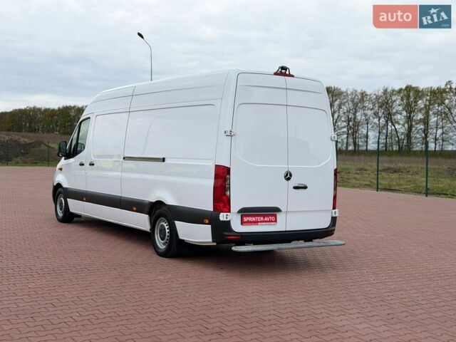 Синій Мерседес Sprinter, об'ємом двигуна 2.1 л та пробігом 398 тис. км за 27700 $, фото 4 на Automoto.ua