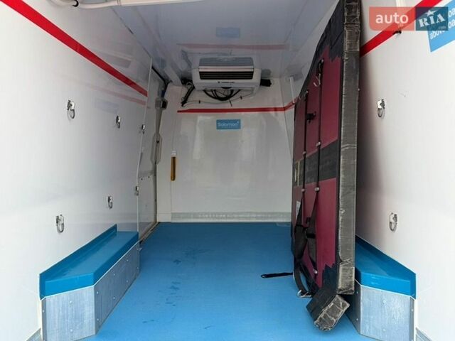 Синий Мерседес Sprinter, объемом двигателя 2.1 л и пробегом 398 тыс. км за 27700 $, фото 16 на Automoto.ua