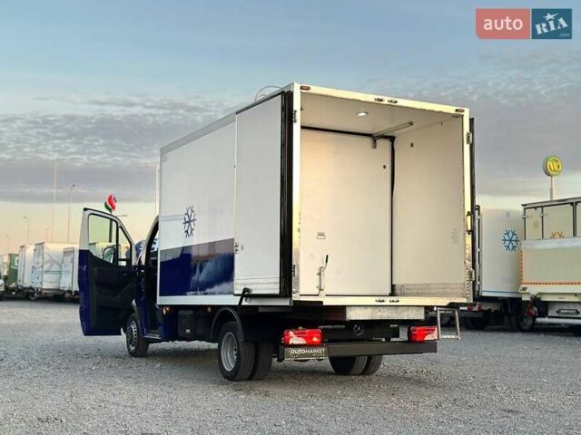 Синий Мерседес Sprinter, объемом двигателя 2.2 л и пробегом 150 тыс. км за 34800 $, фото 29 на Automoto.ua