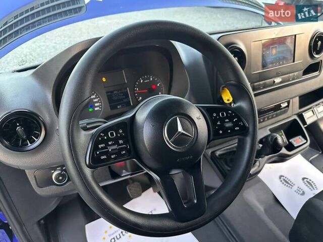 Синий Мерседес Sprinter, объемом двигателя 2.2 л и пробегом 150 тыс. км за 34800 $, фото 39 на Automoto.ua
