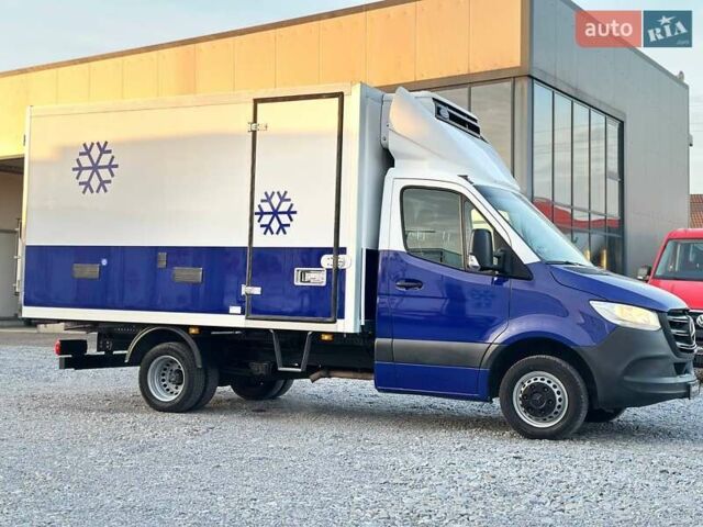 Синий Мерседес Sprinter, объемом двигателя 2.2 л и пробегом 150 тыс. км за 34800 $, фото 2 на Automoto.ua