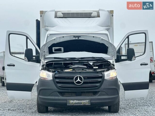 Синій Мерседес Sprinter, об'ємом двигуна 2.2 л та пробігом 189 тис. км за 25900 $, фото 28 на Automoto.ua
