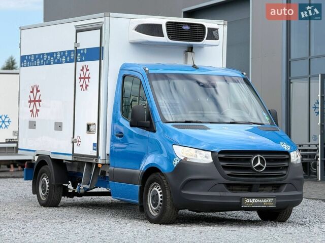Синий Мерседес Sprinter, объемом двигателя 2.2 л и пробегом 168 тыс. км за 26900 $, фото 7 на Automoto.ua