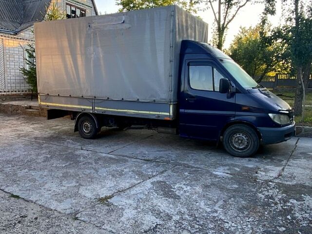Синій Мерседес Sprinter, об'ємом двигуна 2.2 л та пробігом 667 тис. км за 7500 $, фото 1 на Automoto.ua